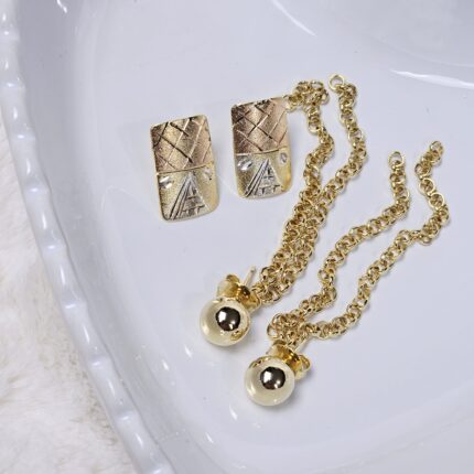 NSFB045 Brinco Multifuncional 3 Ouros Com Corrente Dupla